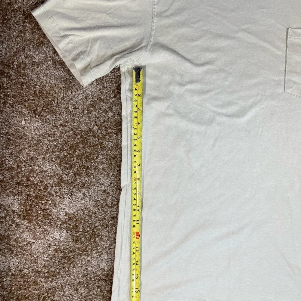 The North Face‎ Pocket Tee Mens Small Gravel/Stone Standard Fit NWT Minimalist